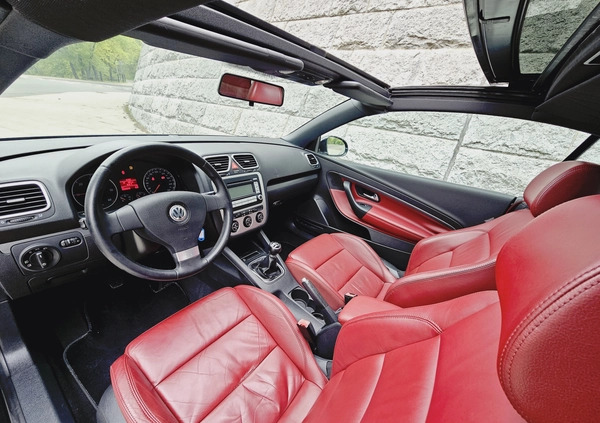 Volkswagen Eos cena 22900 przebieg: 226361, rok produkcji 2007 z Czarnków małe 781